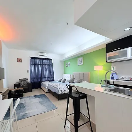 Private Studio Viana Court Service Apartment 4 With Private Parking Kota Bharu Exterior photo