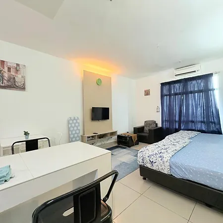 Private Studio Viana Court Service Apartment 4 With Private Parking Kota Bharu Exterior photo