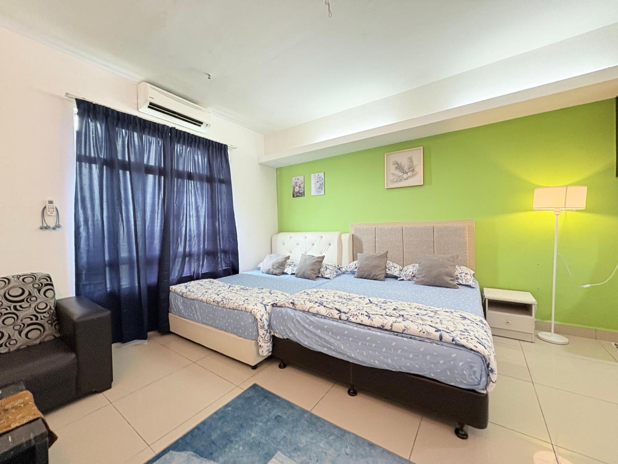 Apartment Private Viana Court Service 4 With Private Parking Kota Bharu
